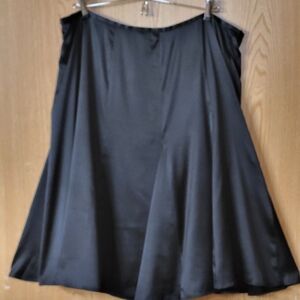 Chico's size 3 XL , 16 Black Silk Gored Lined Skirt